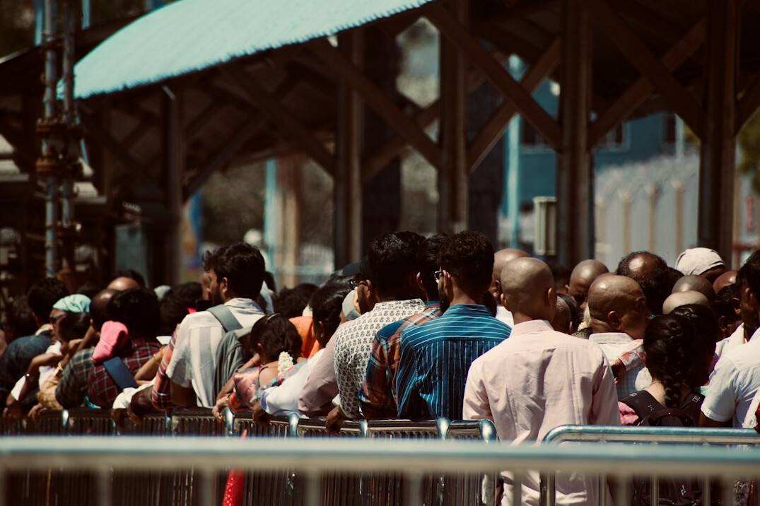 crowd using social media